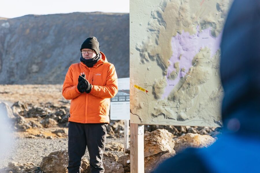 From Reykjavík: Volcanoes and Blue Lagoon Day Trip - Seltún geothermal area: small stop, big steam energy