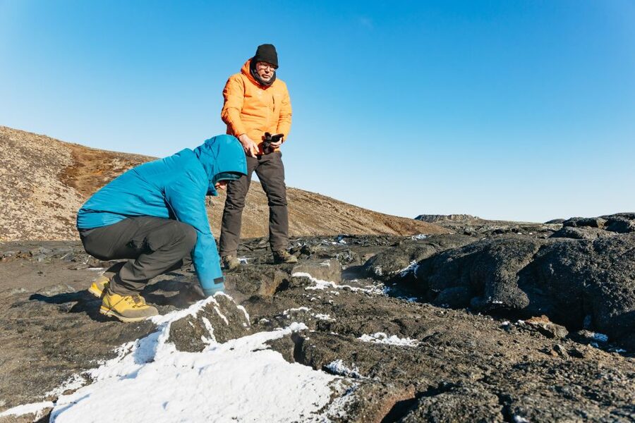 From Reykjavík: Volcanoes and Blue Lagoon Day Trip - The volcano hike portion: Litli-Hrutur, Geldingadalur, and what to expect when lava is active