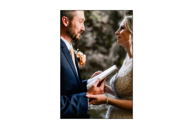 Full Day Private Iceland Elopement Photographer - Getting Ready to Vows: What the Photo Story Includes