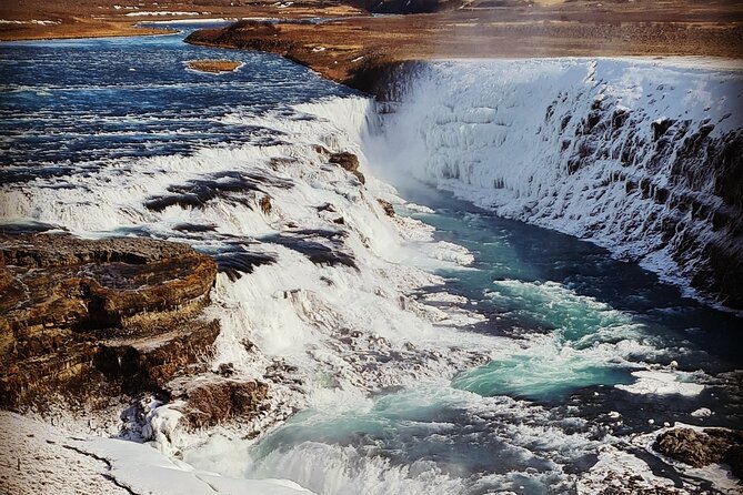 Geological Golden-Circle Tour / Small group adventure - How the Guides Turn Stops Into One Story