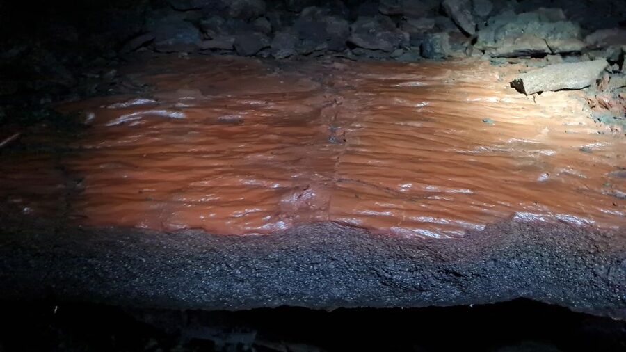 Geological Lava Tunnel Adventure - Arnarker Cave - Arnarker Cave vs. the Classic Lava Tunnel: What You’re Really Paying For