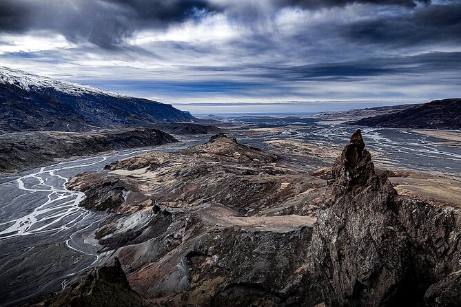Glacier Express Jeep & Hiking Tour - Local Icelandic Guide - The glacier gear: why crampons and a harness are the real deal