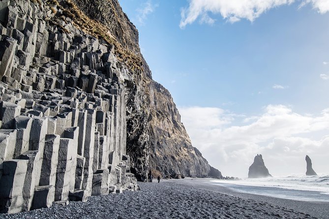 Glacier Hike and South Coast Small-Group Tour from Reykjavik - Troll.is stop: a quick reset before the waterfalls