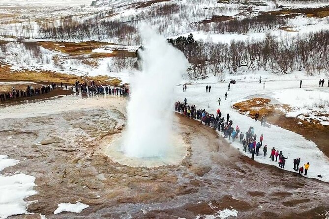 Golden Circle and Blue Lagoon Transfer in Small Group by Van - Blue Lagoon transfer and your 2-hour soak