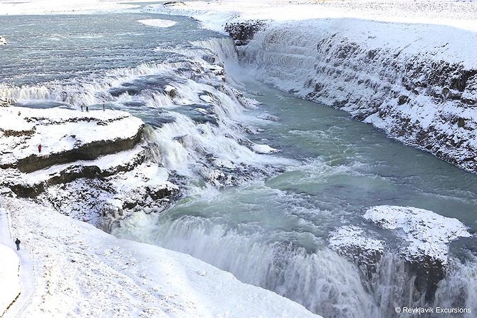 Golden Circle and Glacier Snowmobiling Day Trip from Reykjavik - The Coach Time Reality, Group Size, and Pace