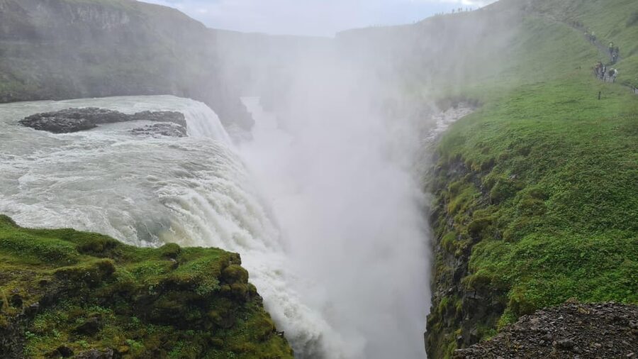 Golden Circle and Kerið Crater Small Group Tour - Geysir and Strokkur: Timing Your Wonder for the Biggest Eruptions