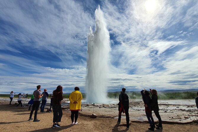 Golden Circle and Kerid Volcanic Crater Small-Group Day Tour - Golden Circle, But With One Extra Stop That Matters