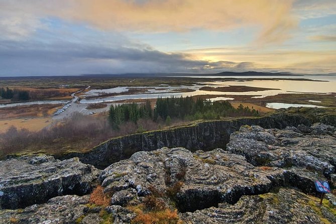 Golden Circle and Kerid Volcanic Crater Small-Group Day Tour - Geysir Geothermal Area and Strokkur: Watch It Repeat