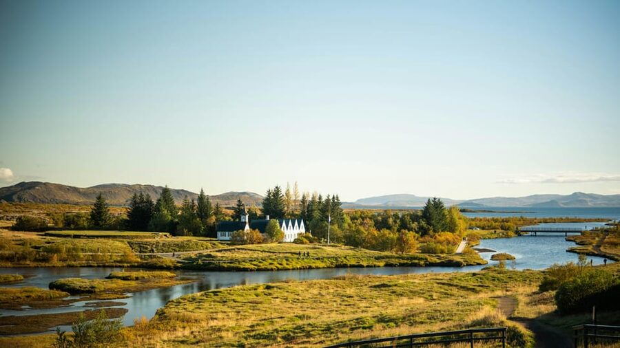 Golden Circle & Blue Lagoon(Premium Entrance) - PRIVATE TOUR - Thingvellir and Öxarárfoss: oldest parliament and a walk in the rift valley