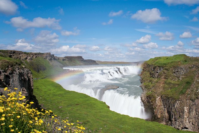 Golden Circle Day Trip with Fridheimar Greenhouse visit from Reykjavik - Group size, comfort, and weather reality