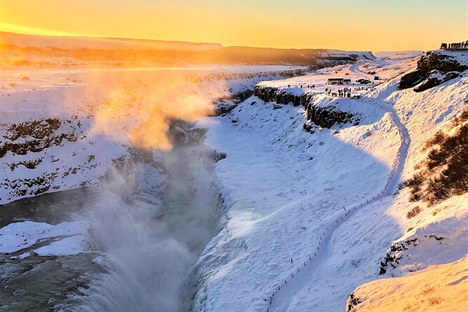 Golden Circle, Fridheimar Farm & Horses Small Group Tour from Reykjavik - Kerið crater lake: volcanic color that looks unreal