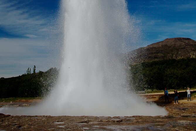 Golden Circle Iceland: Full-Day Guided Tour from Reykjavik - What to Bring, What to Skip, and Lunch Reality