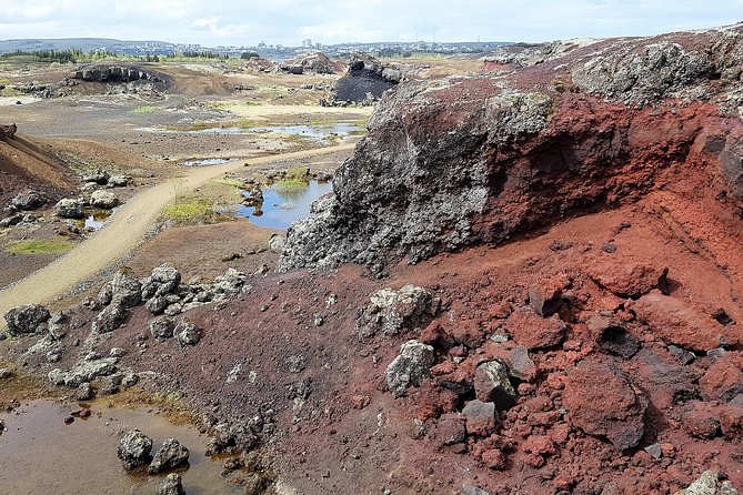 Golden Circle Private Day Tour - up to 9 passengers - Timing, photos, and comfort tips for your day