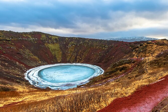 Golden Circle Private Tour From Reykjavik - Stop 4: Kerið Crater and the rim walk you should budget for