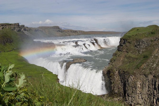Golden Circle & Secret Lagoon & Friðheimar (lunch included) - PRIVATE TOUR - Price and value: what you are really paying for