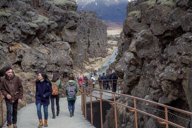 Golden Circle, Secret Lagoon & Kerið Small Group Tour - Secret Lagoon (Gamla Laugin): The Soft Landing After the Driving