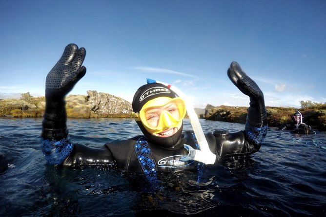 Golden Circle & Snorkeling in Silfra From Reykjavík with Free Photos - Pace, group size, and guide impact (yes, it matters)