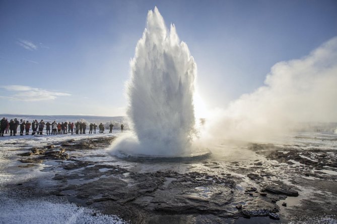 Golden Circle & Snorkeling in Silfra From Reykjavík with Free Photos - Silfra Fissure snorkeling: what you’re really signing up for