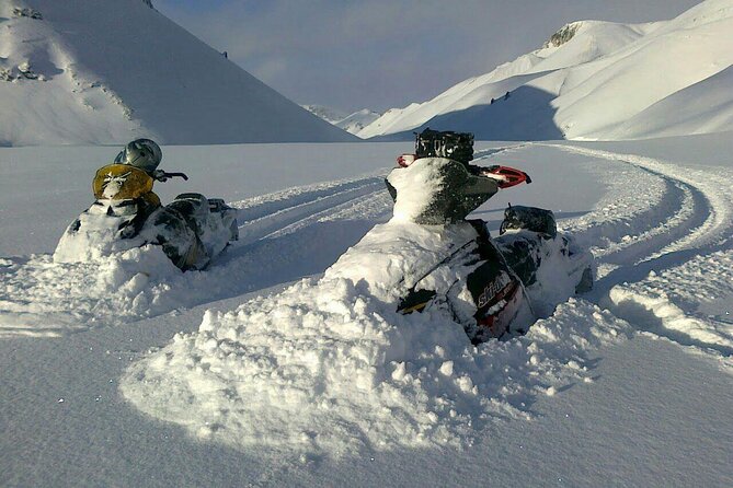 Golden Circle Super Jeep Adventure with Snowmobiling on Glacier - Pacing, comfort, and what to pack for a cold, energetic day