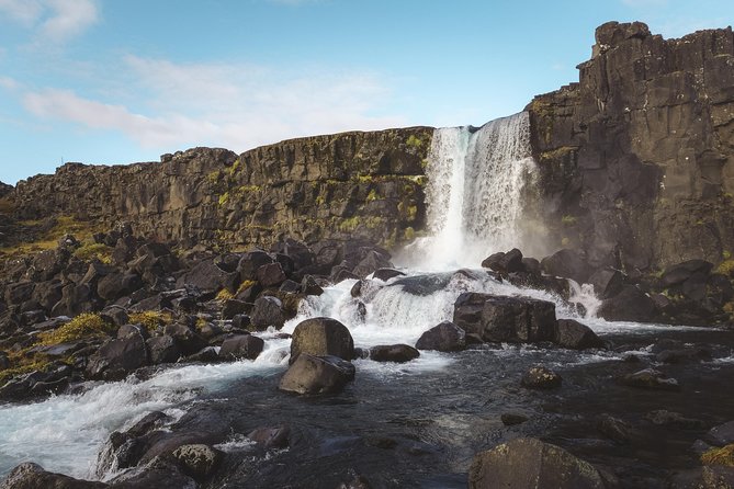 Golden Circle Tales, Tomato Farm & Kerid – Small Group from RVK - Geysir and Gullfoss: Steam Vents and Real Power
