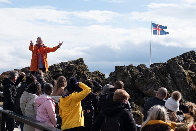 Golden Circle with Kerid Volcanic Crater Day Tour from Reykjavik - Thingvellir National Park: where Iceland’s plates tell the story