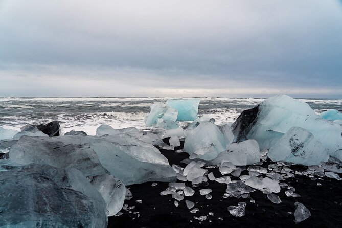 Guided Glacier Lagoon and Diamond Beach Day Trip from Reykjavik - Vík dinner break and the Northern Lights hope on the return