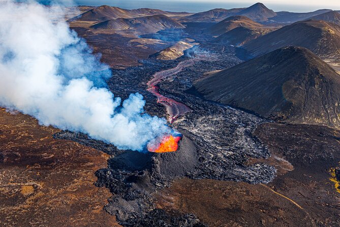 Helicopter Tour Over Iceland’s Reykjanes Volcano Eruption Site - Stop 1 at Reykjanes Peninsula: Fresh Lava, Steam Vents, and the Optional Landing