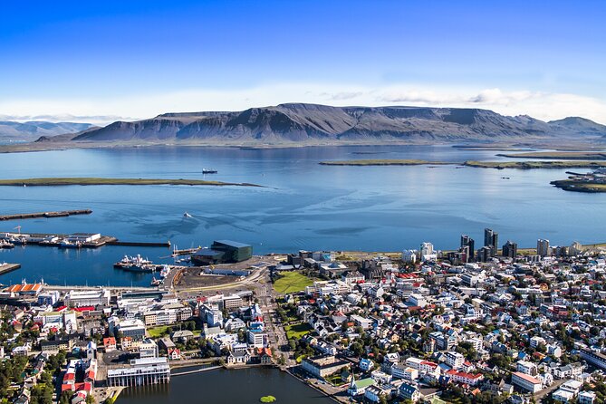 Helicopter Tour with Mountain Summit Landing from Reykjavik - Why a Mount Esja summit landing feels different above Reykjavik