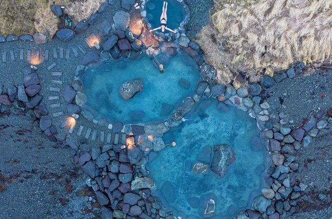 Hvammsvik Hot Springs with Private Transfer from Reykjavik - Between pools and back out: what the water system means for your comfort
