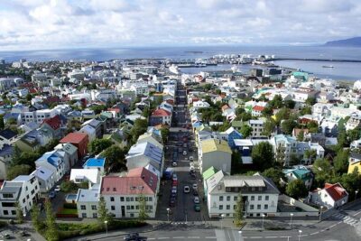 Airport Transfers between Keflavík and Reykjavik Center