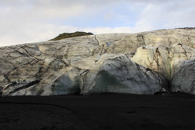 Iceland Complete: Around Iceland in 10 Days - East Iceland and North’s big forces: Dettifoss, Asbyrgi, and lava energy