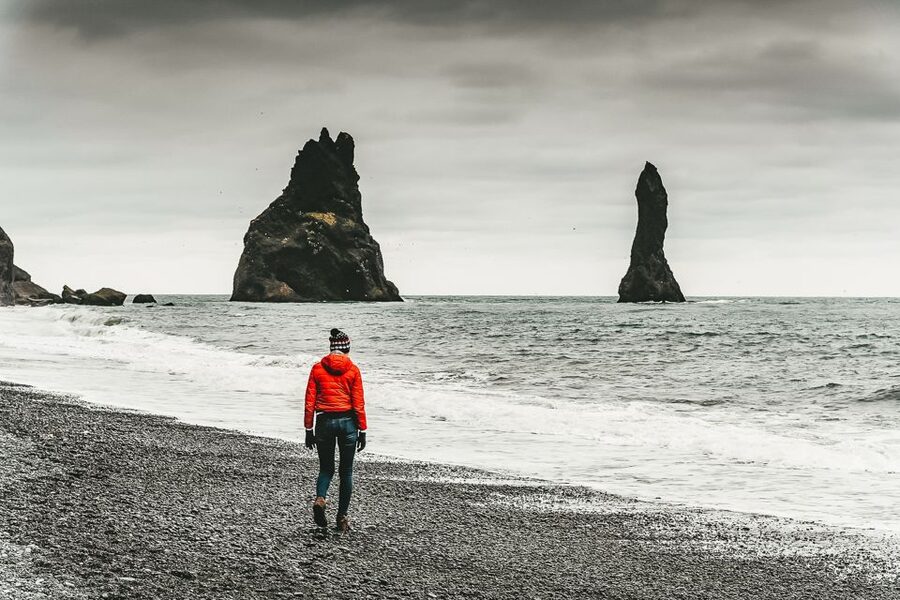 Iceland: Full-Day South Coast, Black Beach & Waterfalls Tour - Skógafoss: The Waterfall Stop You’ll Want to Photograph Twice