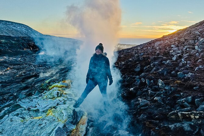 Iceland Hiking Tour to Fagradalsfjall Volcano with Local Guide - Reykjanes Peninsula pickup and the Mars-like warm-up