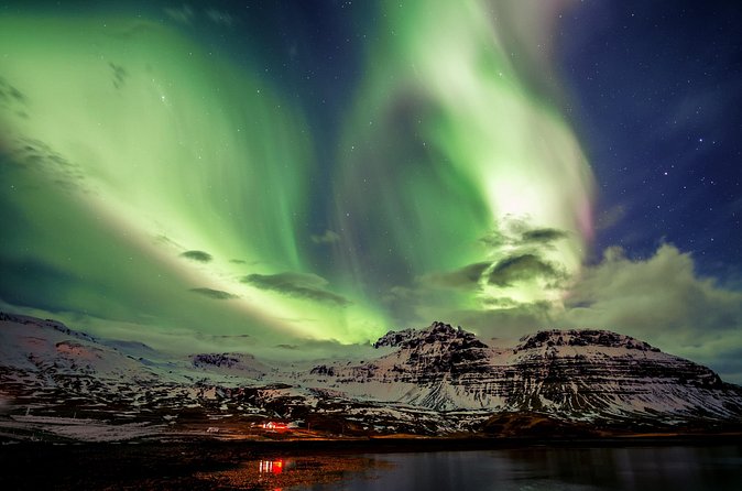 Iceland Northern Lights Tour Magical Winter Night Experience - Private Transportation Details That Actually Matter in Winter