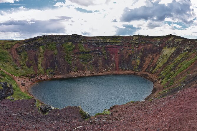 Iceland´s Golden Circle Minibus daytour - Why the Guide Matters More Than You Think
