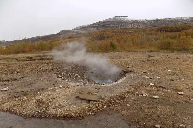 Iceland's Gunnuhver: Fire Land Private Tour by car - Kleifarvatn Lake: where your camera gets a calm break