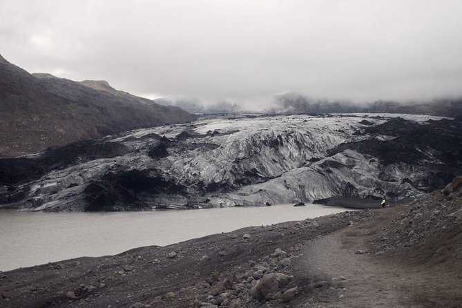 Iceland's south coast G spots - Reynisfjara black sand beach: basalt columns and ocean muscle