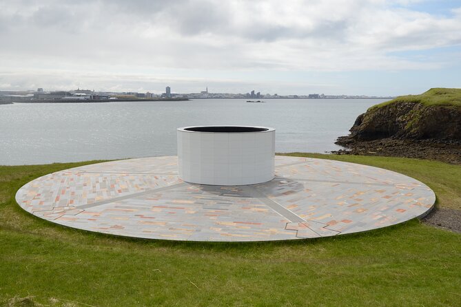 Imagine Peace Tower Tour on Viðey island | John Lennon tribute - Northern lights odds and the weather reality