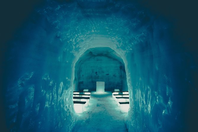 Into the Glacier: Langjökull Ice Cave Day Tour from Reykjavík - Sturlureykir Horse Farm Stop, A Friendly Reset Between Extremes