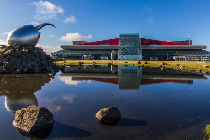 Keflavik Airport Transfer to /or From Reykjavik, Iceland - A Quick Practical Checklist Before You Go