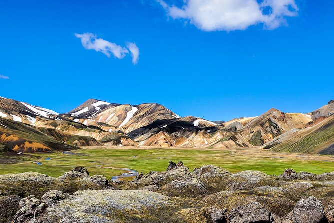 Landmannalaugar, Hekla, Sigoldugljufur 4x4 tour with Hiking - A Super Jeep Day That Lets You Focus on Iceland, Not the Road