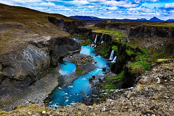 Landmannalaugar, Hekla, Sigoldugljufur 4x4 tour with Hiking - Comfort, Safety, and What to Expect From the Off-Road Driving