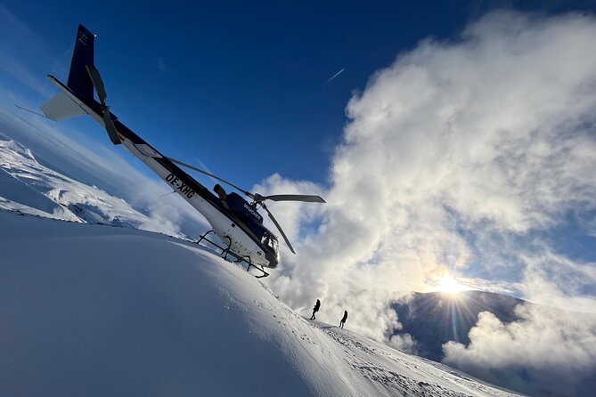 Landmarks from Above: Helicopter tour with 3 Landings - Landmannalaugar geothermal landing and the bath break