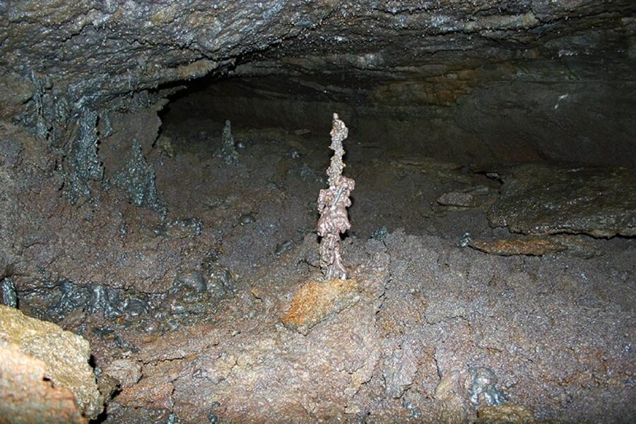 Leidarendi Cave: Lava Tunnel Caving from Reykjavik - Small details that improve the tour for real life