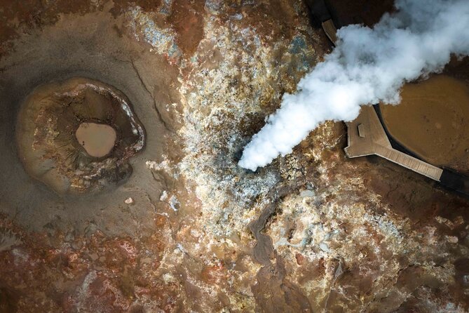 Luxury Private Tour of Reykjanes Peninsula Volcanic Wonders - What the private guide adds (and why that matters)