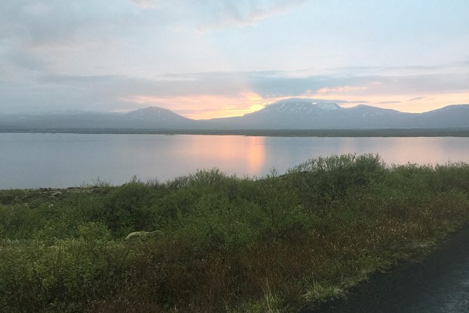 Midnight Sun Golden Circle Tour from Reykjavik - Who should book this midnight sun super jeep tour