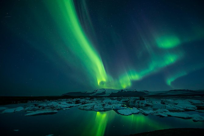 Northern Lights Guided Bus Tour from Reykjavik - Forecast-Driven Stops: How “Best Chance” Works on the Ground