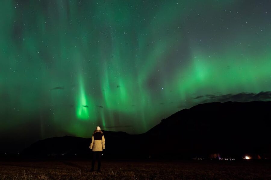 Northern Lights in Mini Bus, Photos, Hot Cocoa and Pastries - Key Points Worth Knowing