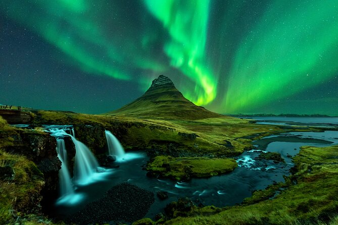 Northern Lights Small Group Tour from Reykjavik - Reykjavik at 9:00 pm, in a Small Group Van