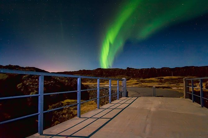 Northern Lights Small-Group Tour From Reykjavik with Hot Drink - Reykjavik Light Pollution, Then the Hunt Begins